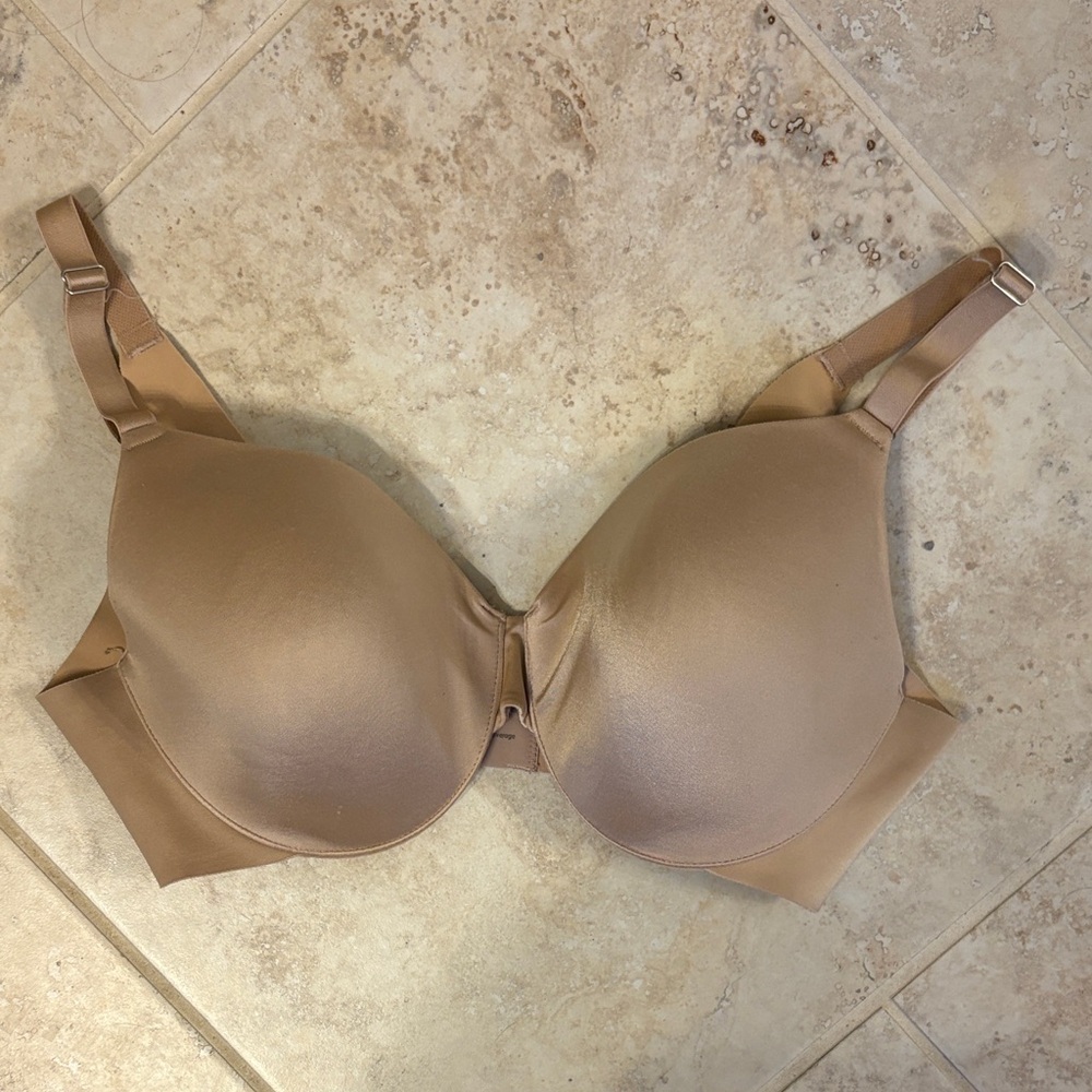 Soma Smooth Molded Bra - Light Brown/Beige